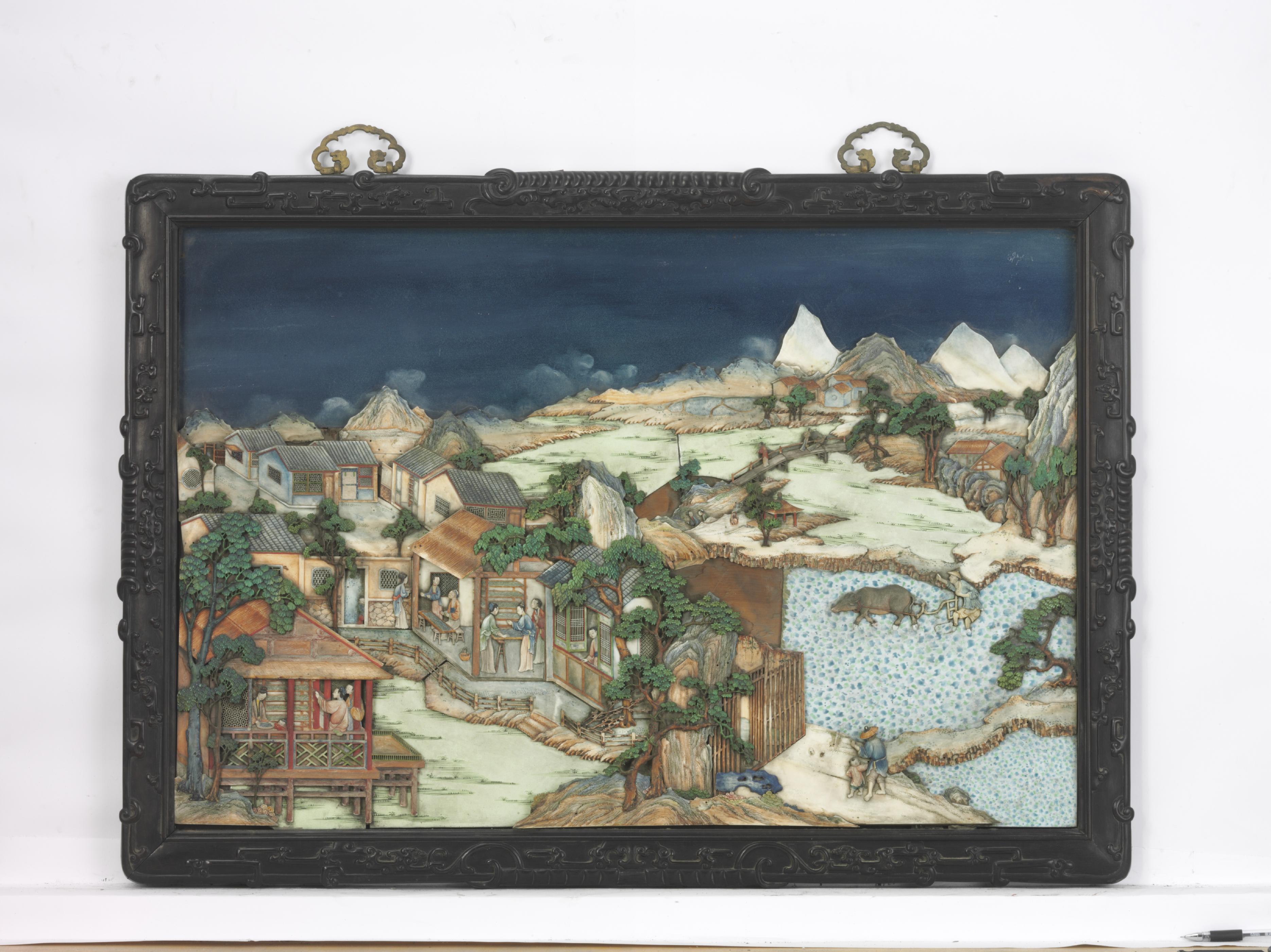 紫檀木边框嵌牙耕织图挂屏